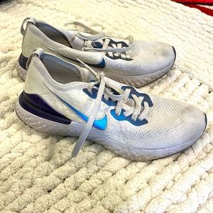 NIKE EPIC REACT FLYKNIT 2